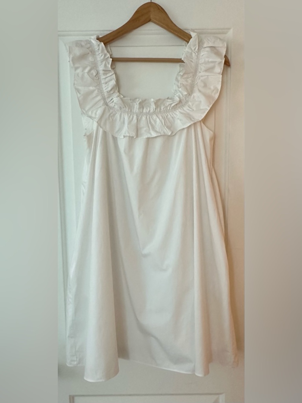 TUCKERNUCK Hyacinth House White Ruffle Strap Maria Mini Dress Medium - Picture 2 of 7